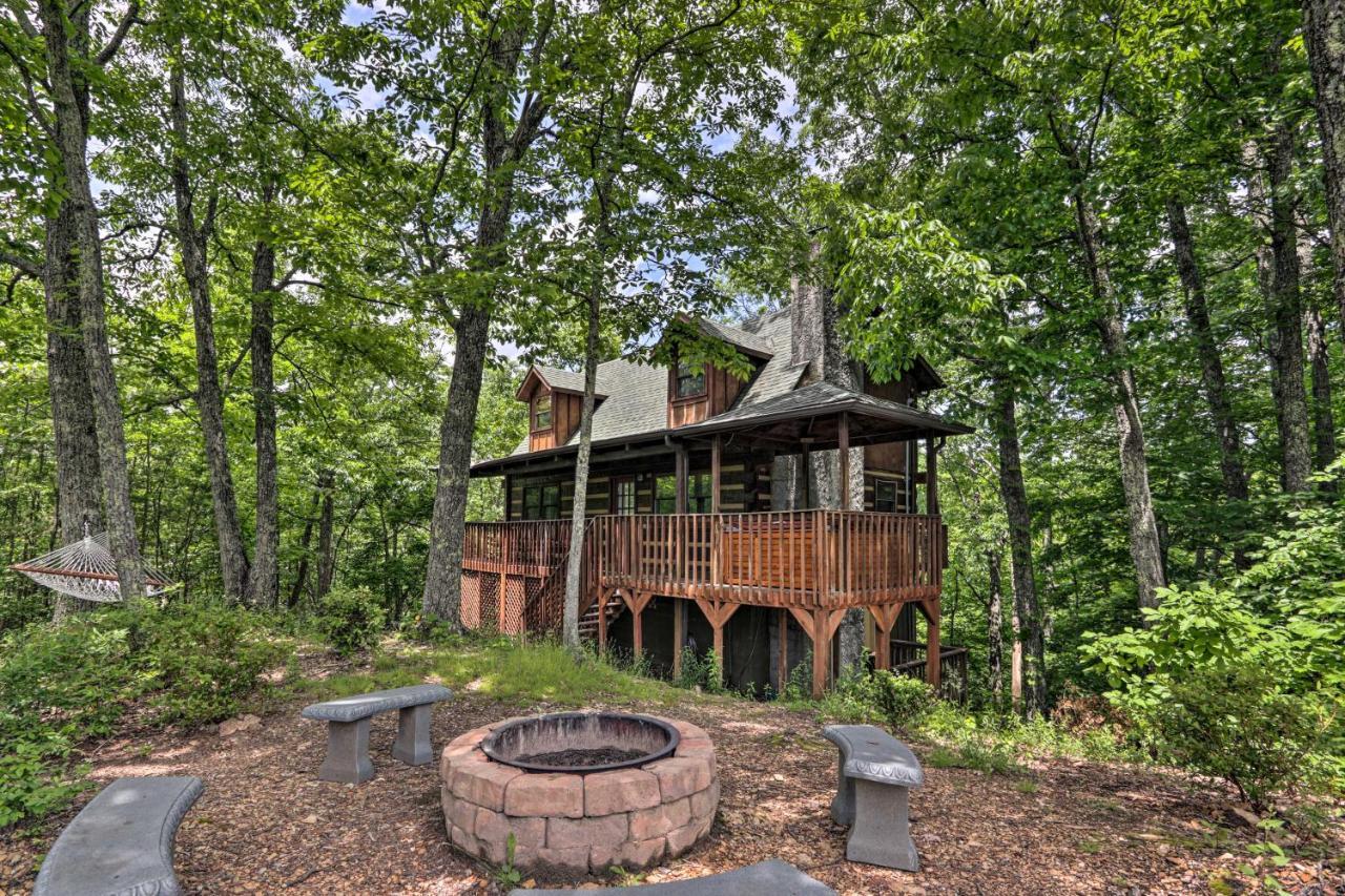 Villa Gatlinburg Escape with Hot Tub, Deck&Mtn View Exterior foto
